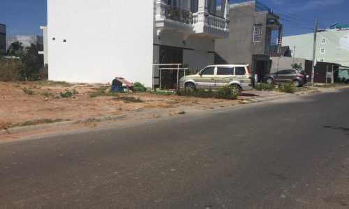Bán 1 lô Phan Phu Tiên, kdc Suối Bà Tiên, Xuân An, đối diện công viên, gần quán lẩu bò 2 Ku,